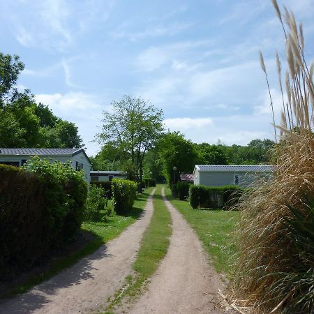 Camping Le Picardy Pinchefalise Bagian luar foto